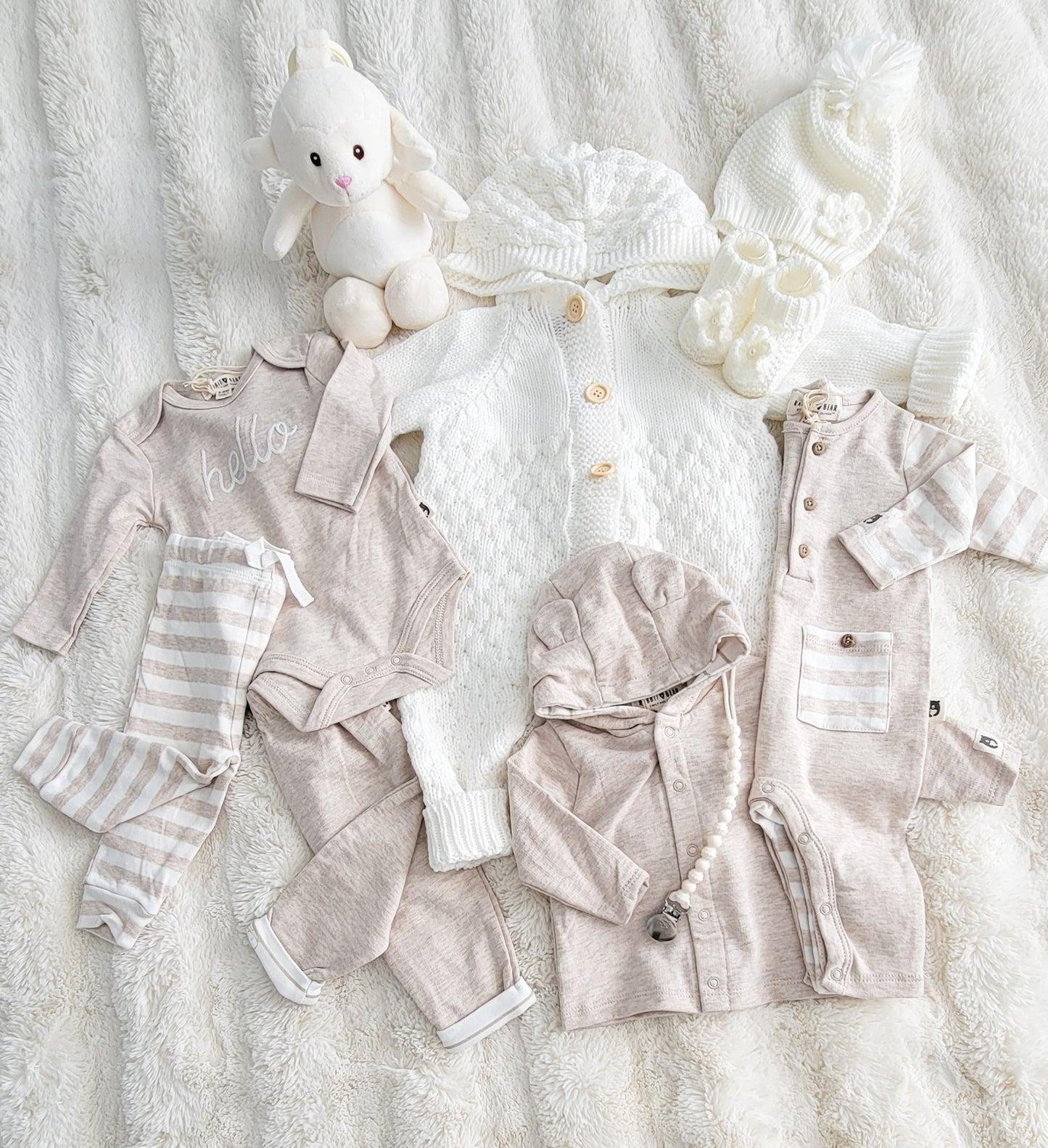 Neutrals baby set